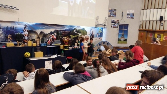 Zdjęcie w galerii na portalu naszraciborz.pl: Sukcesy Klubu Młodego Noblisty z SP 1 na Ostrogu wiadomości z regionu