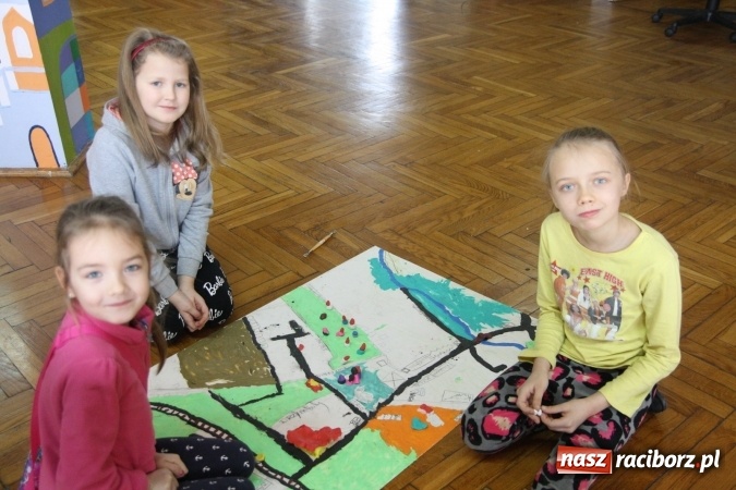 Zdjęcie w galerii na portalu naszraciborz.pl: Bolek i Lolek, angielska zima oraz miasto z plasteliny, czyli intensywne ferie w GCK w Nędzy  wiadomości z regionu