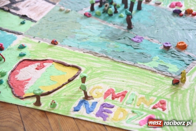 Zdjęcie w galerii na portalu naszraciborz.pl: Bolek i Lolek, angielska zima oraz miasto z plasteliny, czyli intensywne ferie w GCK w Nędzy  wiadomości z regionu