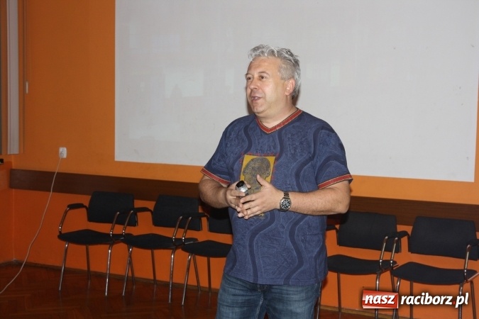 Zdjęcie w galerii na portalu naszraciborz.pl: Bolek i Lolek, angielska zima oraz miasto z plasteliny, czyli intensywne ferie w GCK w Nędzy  wiadomości z regionu