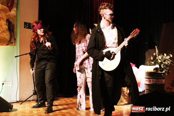 Zdjęcie w galerii na portalu naszraciborz.pl: Piętnaście lat zobowiązuje, więc Irrealis mocno pracuje wiadomości z regionu