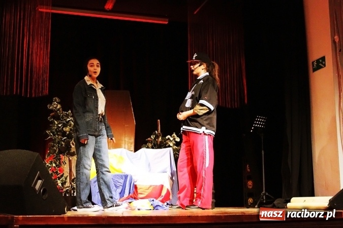 Zdjęcie w galerii na portalu naszraciborz.pl: Piętnaście lat zobowiązuje, więc Irrealis mocno pracuje wiadomości z regionu