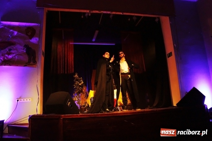 Zdjęcie w galerii na portalu naszraciborz.pl: Piętnaście lat zobowiązuje, więc Irrealis mocno pracuje wiadomości z regionu