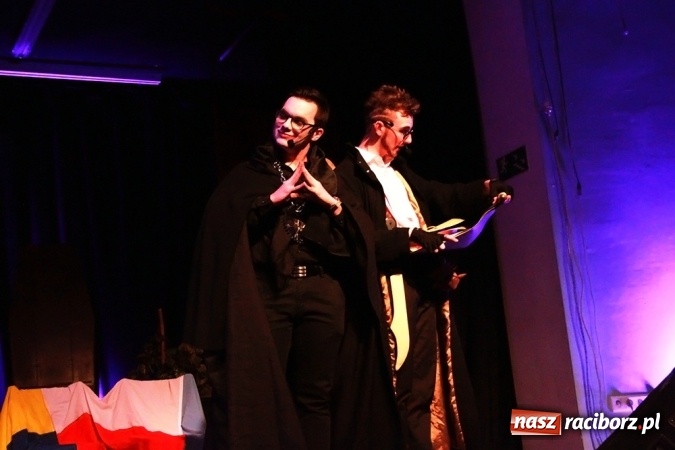 Zdjęcie w galerii na portalu naszraciborz.pl: Piętnaście lat zobowiązuje, więc Irrealis mocno pracuje wiadomości z regionu