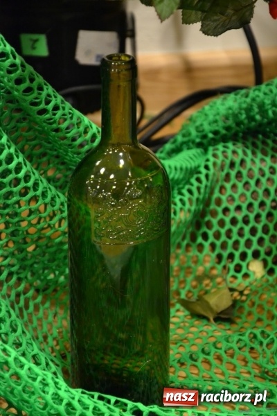 Zdjęcie w galerii na portalu naszraciborz.pl: Śródziemnomorska muzyka, przepiękne stroje i dekoracje, czyli Grecki raj na Zamku Piastowskim  wiadomości z regionu