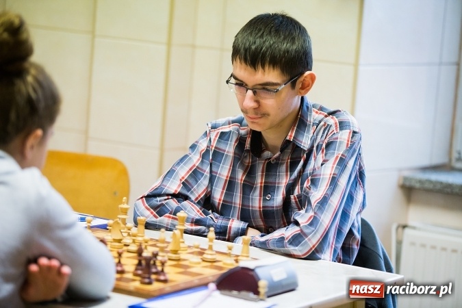 Zdjęcie w galerii na portalu naszraciborz.pl: XVII Międzynarodowy Turniej Szachowy o Puchar Prezydenta wiadomości z regionu