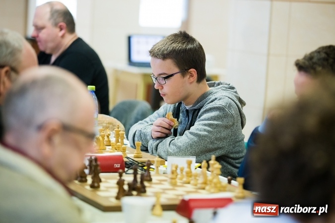 Zdjęcie w galerii na portalu naszraciborz.pl: XVII Międzynarodowy Turniej Szachowy o Puchar Prezydenta wiadomości z regionu