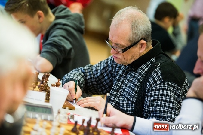 Zdjęcie w galerii na portalu naszraciborz.pl: XVII Międzynarodowy Turniej Szachowy o Puchar Prezydenta wiadomości z regionu