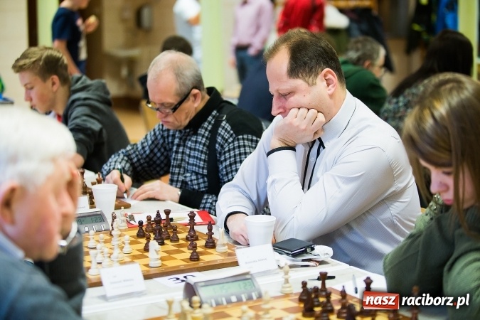Zdjęcie w galerii na portalu naszraciborz.pl: XVII Międzynarodowy Turniej Szachowy o Puchar Prezydenta wiadomości z regionu