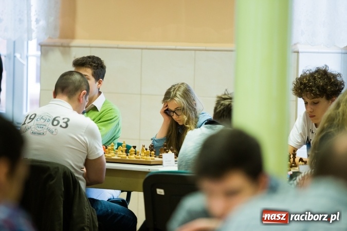 Zdjęcie w galerii na portalu naszraciborz.pl: XVII Międzynarodowy Turniej Szachowy o Puchar Prezydenta wiadomości z regionu