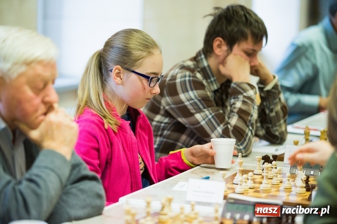 Zdjęcie w galerii na portalu naszraciborz.pl: XVII Międzynarodowy Turniej Szachowy o Puchar Prezydenta wiadomości z regionu