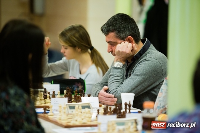 Zdjęcie w galerii na portalu naszraciborz.pl: XVII Międzynarodowy Turniej Szachowy o Puchar Prezydenta wiadomości z regionu