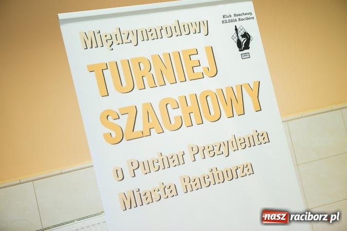 Zdjęcie w galerii na portalu naszraciborz.pl: XVII Międzynarodowy Turniej Szachowy o Puchar Prezydenta wiadomości z regionu