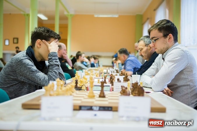 Zdjęcie w galerii na portalu naszraciborz.pl: XVII Międzynarodowy Turniej Szachowy o Puchar Prezydenta wiadomości z regionu