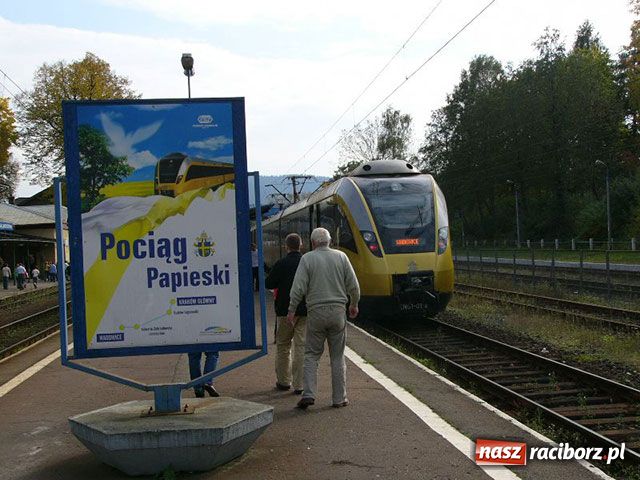 Zdjęcie w galerii na portalu naszraciborz.pl: 30. rocznica inauguracji pontyfikatu Jana Pawła II wiadomości z regionu