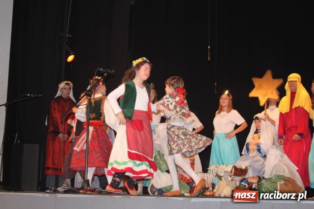 Zdjęcie w galerii na portalu naszraciborz.pl: Jubileuszowy przegląd inscenizacji bożonarodzeniowych wiadomości z regionu