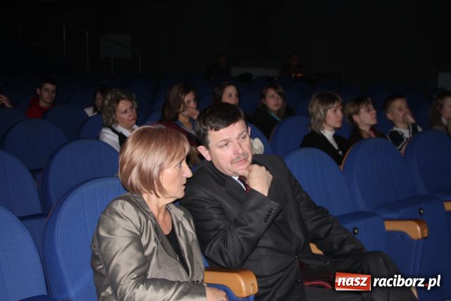 Zdjęcie w galerii na portalu naszraciborz.pl: Jubileuszowy przegląd inscenizacji bożonarodzeniowych wiadomości z regionu