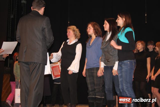 Zdjęcie w galerii na portalu naszraciborz.pl: Jubileuszowy przegląd inscenizacji bożonarodzeniowych wiadomości z regionu