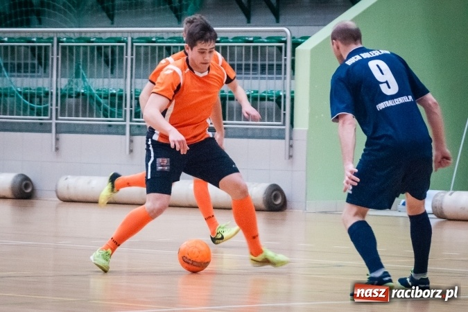 Zdjęcie w galerii na portalu naszraciborz.pl: Niedziela pod znakiem HLPN. Grała druga i pierwsza liga. Trafienie Jarosława Marcisza tysięczną bramką tej edycji ligi futsalu wiadomości z regionu