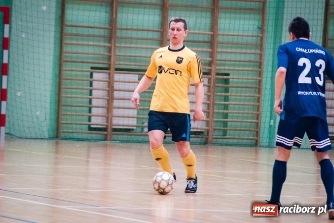 Zdjęcie w galerii na portalu naszraciborz.pl: Niedziela pod znakiem HLPN. Grała druga i pierwsza liga. Trafienie Jarosława Marcisza tysięczną bramką tej edycji ligi futsalu wiadomości z regionu