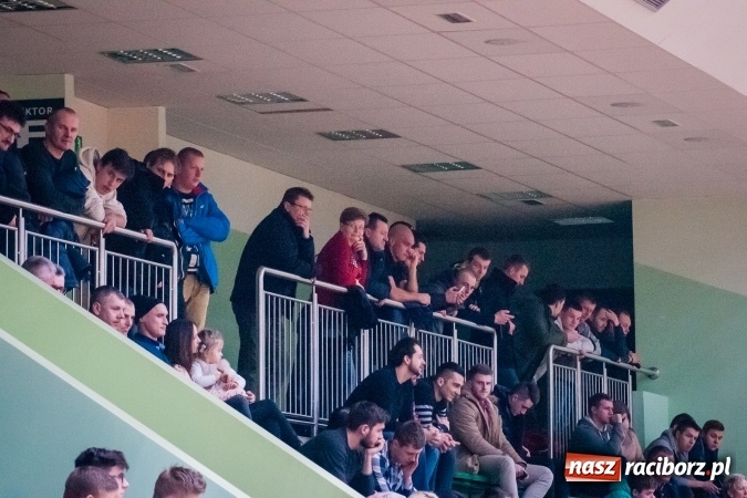 Zdjęcie w galerii na portalu naszraciborz.pl: Niedziela pod znakiem HLPN. Grała druga i pierwsza liga. Trafienie Jarosława Marcisza tysięczną bramką tej edycji ligi futsalu wiadomości z regionu