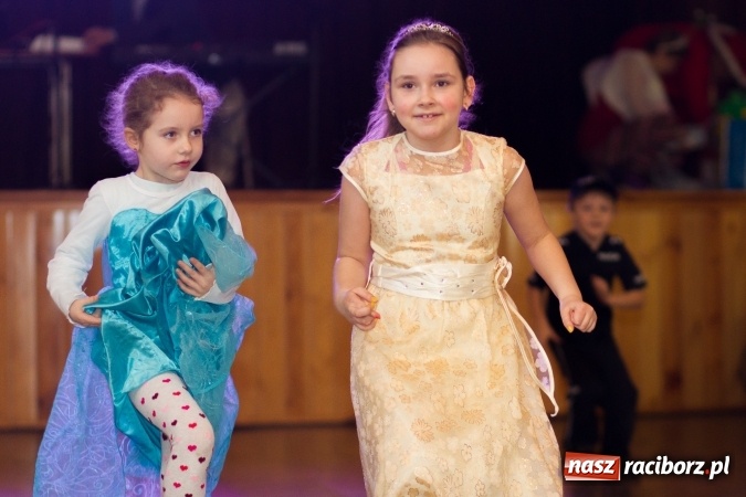 Zdjęcie w galerii na portalu naszraciborz.pl: Wielki bal przebierańc&oacute;w w Krzanowicach wiadomości z regionu