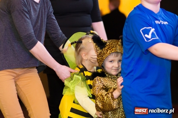 Zdjęcie w galerii na portalu naszraciborz.pl: Wielki bal przebierańc&oacute;w w Krzanowicach wiadomości z regionu