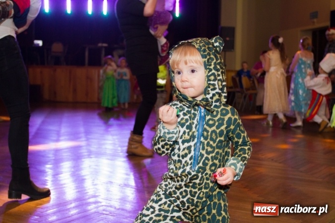 Zdjęcie w galerii na portalu naszraciborz.pl: Wielki bal przebierańc&oacute;w w Krzanowicach wiadomości z regionu