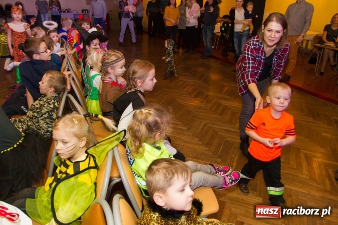 Zdjęcie w galerii na portalu naszraciborz.pl: Wielki bal przebierańc&oacute;w w Krzanowicach wiadomości z regionu