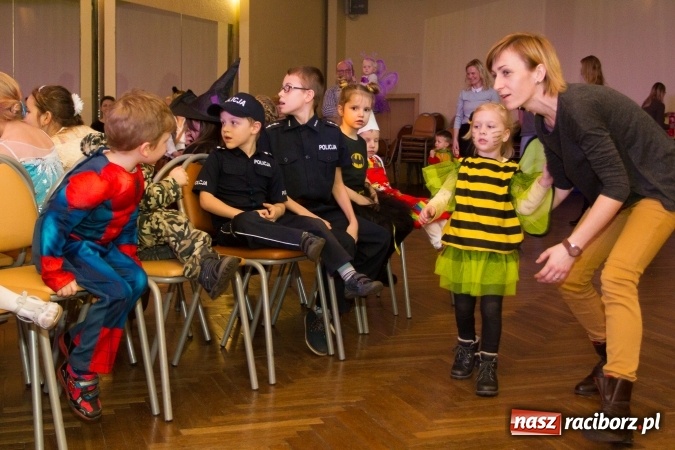 Zdjęcie w galerii na portalu naszraciborz.pl: Wielki bal przebierańc&oacute;w w Krzanowicach wiadomości z regionu