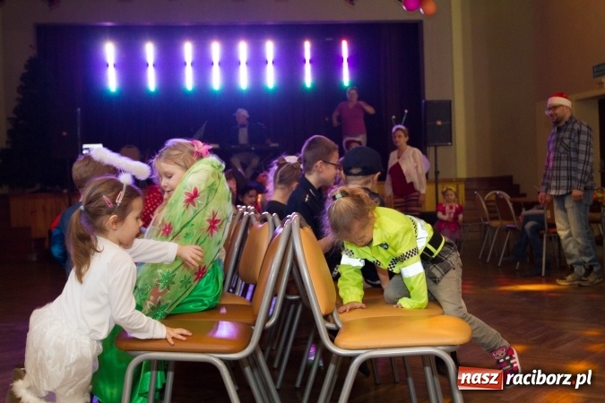 Zdjęcie w galerii na portalu naszraciborz.pl: Wielki bal przebierańc&oacute;w w Krzanowicach wiadomości z regionu