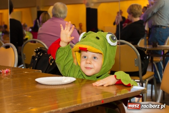 Zdjęcie w galerii na portalu naszraciborz.pl: Wielki bal przebierańc&oacute;w w Krzanowicach wiadomości z regionu