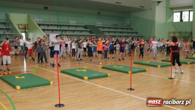 Zdjęcie w galerii na portalu naszraciborz.pl: Festyn na zakończenie pierwszego tygodnia ferii z SM Nowoczesna wiadomości z regionu