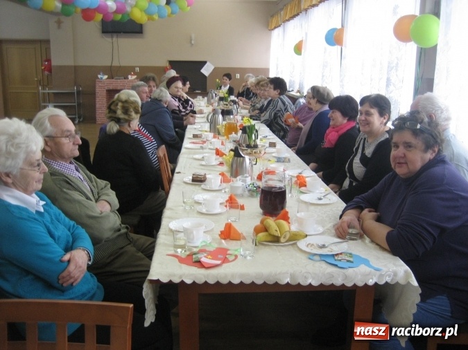 Zdjęcie w galerii na portalu naszraciborz.pl: Dzień babci i dziadka w Rudzie Kozielskiej  wiadomości z regionu