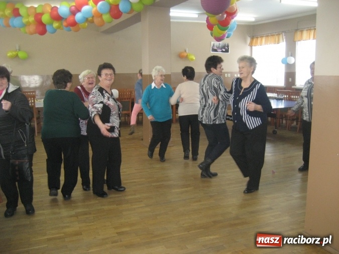 Zdjęcie w galerii na portalu naszraciborz.pl: Dzień babci i dziadka w Rudzie Kozielskiej  wiadomości z regionu