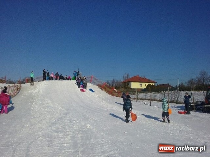 Zdjęcie w galerii na portalu naszraciborz.pl: Zimowe szaleństwa podczas ferii z SM Nowoczesna wiadomości z regionu