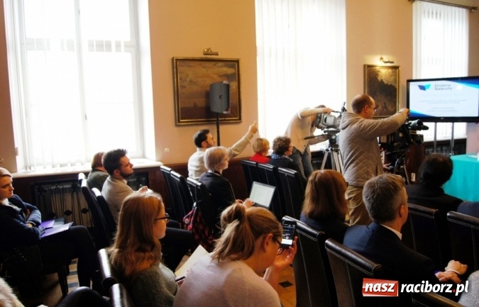 Zdjęcie w galerii na portalu naszraciborz.pl: Ruszyła kampania informacyjna o wdrażaniu zmian w systemie oświaty wiadomości z regionu