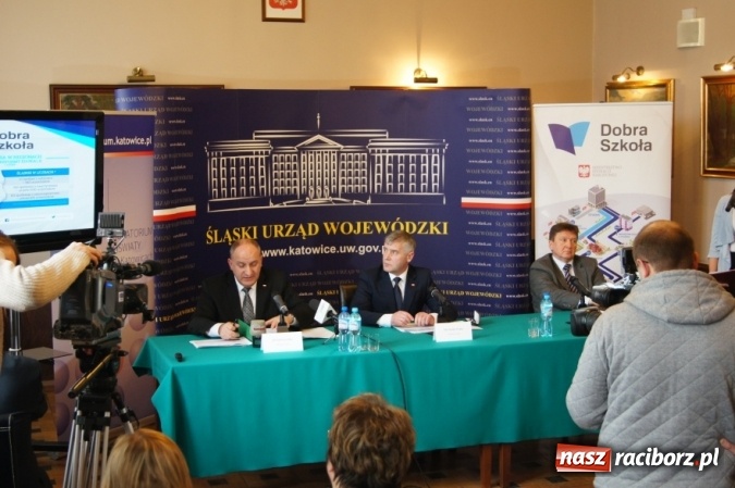 Zdjęcie w galerii na portalu naszraciborz.pl: Ruszyła kampania informacyjna o wdrażaniu zmian w systemie oświaty wiadomości z regionu