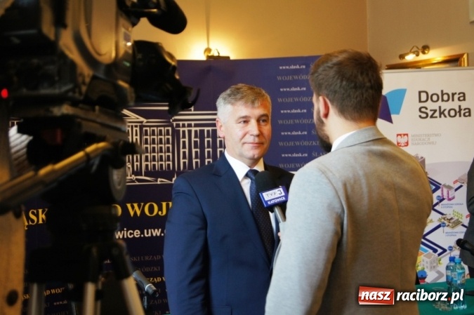 Zdjęcie w galerii na portalu naszraciborz.pl: Ruszyła kampania informacyjna o wdrażaniu zmian w systemie oświaty wiadomości z regionu