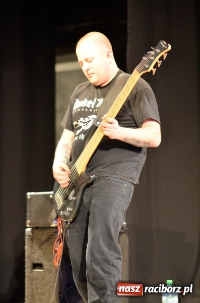 Zdjęcie w galerii na portalu naszraciborz.pl: Koncert Punk Rocka w Strzesze wiadomości z regionu