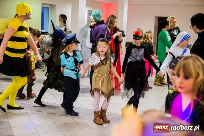 Zdjęcie w galerii na portalu naszraciborz.pl: Wielki bal karnawałowy w Pietrowicach Wielkich wiadomości z regionu
