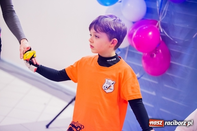 Zdjęcie w galerii na portalu naszraciborz.pl: Wielki bal karnawałowy w Pietrowicach Wielkich wiadomości z regionu