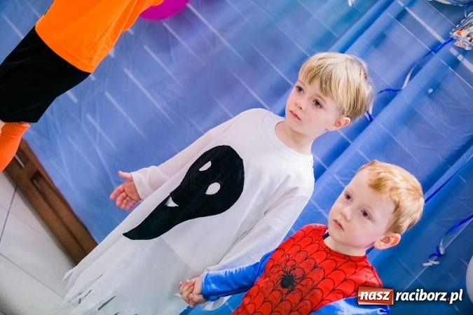 Zdjęcie w galerii na portalu naszraciborz.pl: Wielki bal karnawałowy w Pietrowicach Wielkich wiadomości z regionu