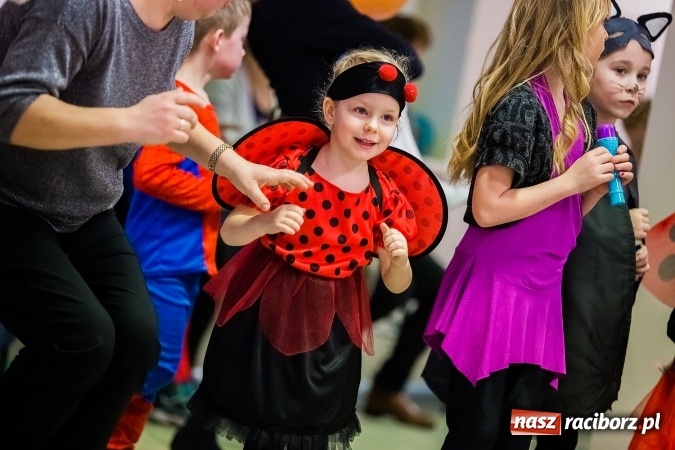 Zdjęcie w galerii na portalu naszraciborz.pl: Wielki bal karnawałowy w Pietrowicach Wielkich wiadomości z regionu