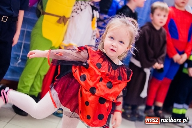 Zdjęcie w galerii na portalu naszraciborz.pl: Wielki bal karnawałowy w Pietrowicach Wielkich wiadomości z regionu