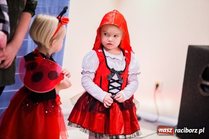 Zdjęcie w galerii na portalu naszraciborz.pl: Wielki bal karnawałowy w Pietrowicach Wielkich wiadomości z regionu