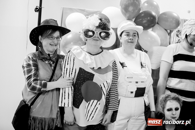 Zdjęcie w galerii na portalu naszraciborz.pl: Wielki bal karnawałowy w Pietrowicach Wielkich wiadomości z regionu