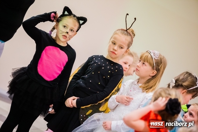 Zdjęcie w galerii na portalu naszraciborz.pl: Wielki bal karnawałowy w Pietrowicach Wielkich wiadomości z regionu