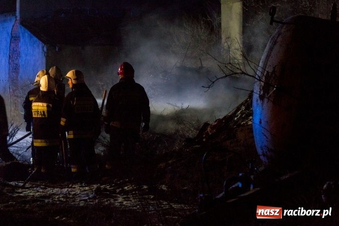 Zdjęcie w galerii na portalu naszraciborz.pl: Podpalenie prawdopodobną przyczyną pożaru w Cyprzanowie wiadomości z regionu