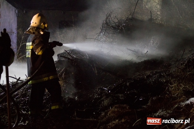 Zdjęcie w galerii na portalu naszraciborz.pl: Podpalenie prawdopodobną przyczyną pożaru w Cyprzanowie wiadomości z regionu